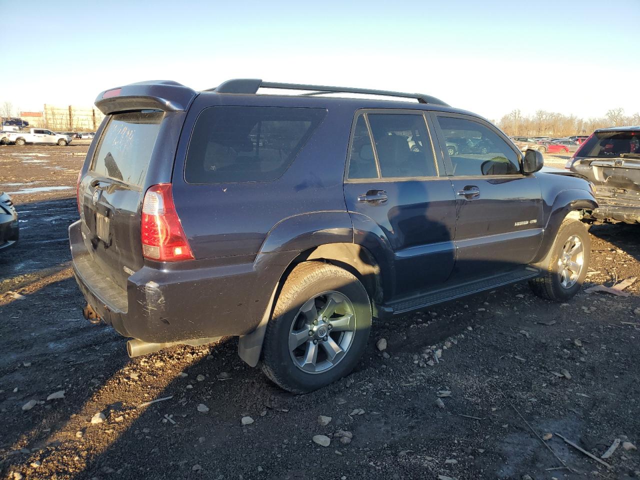 Изображение 3 2007 TOYOTA 4RUNNER LIMITED 2007 с VIN JTEBU17R878102824