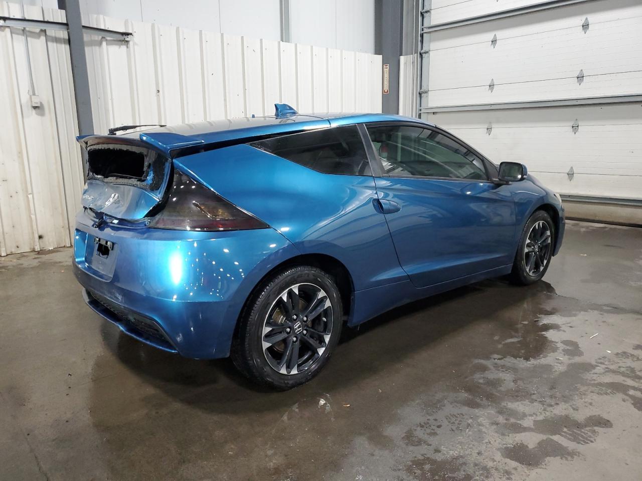 Image 3 of 2015 HONDA CR-Z EX 2015 with VIN JHMZF1D67FS000227