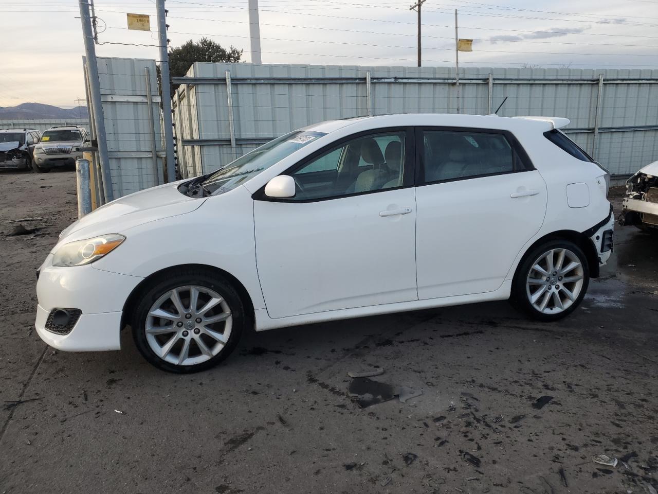 Image 1 of 2009 TOYOTA COROLLA MATRIX XRS 2009 with VIN 2T1GE40E79C005511