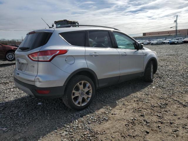 Obraz 3 z 2015 FORD ESCAPE SE 2015 z VIN 1FMCU9GXXFUB68038