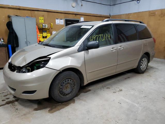Изображение 2010 TOYOTA SIENNA CE 2010