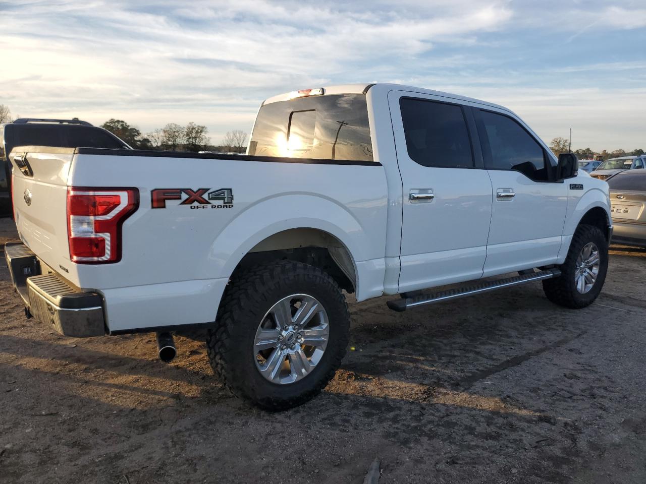 Image 3 of 2018 FORD F150 SUPERCREW 2018 with VIN 1FTEW1EGXJFA57630