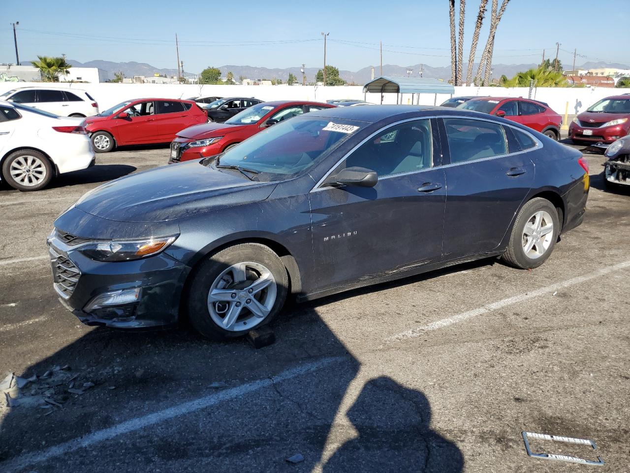 Изображение 1 2020 CHEVROLET MALIBU LS 2020 с VIN 1G1ZB5ST1LF035923