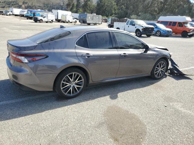 Image 3 of 2021 TOYOTA CAMRY XLE 2021 with VIN 4T1F11AK9MU529146