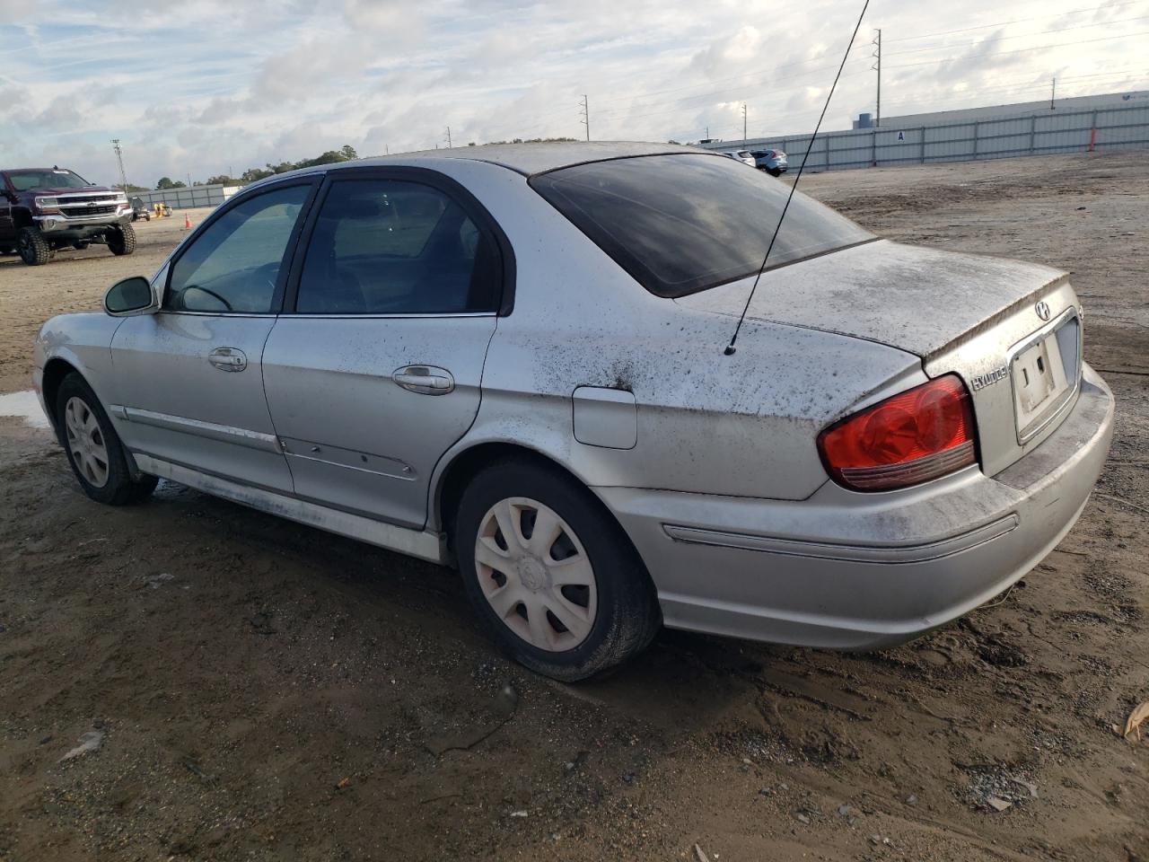 Изображение 2 2005 HYUNDAI SONATA GL 2005 с VIN KMHWF25H45A108234