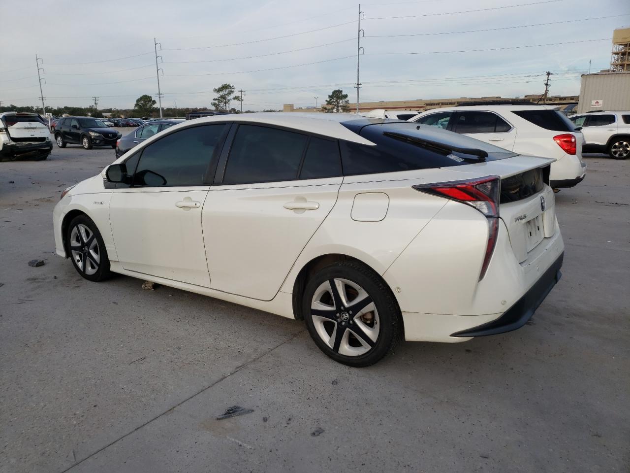 Изображение 2 2017 TOYOTA PRIUS  2017 с VIN JTDKARFU3H3050440