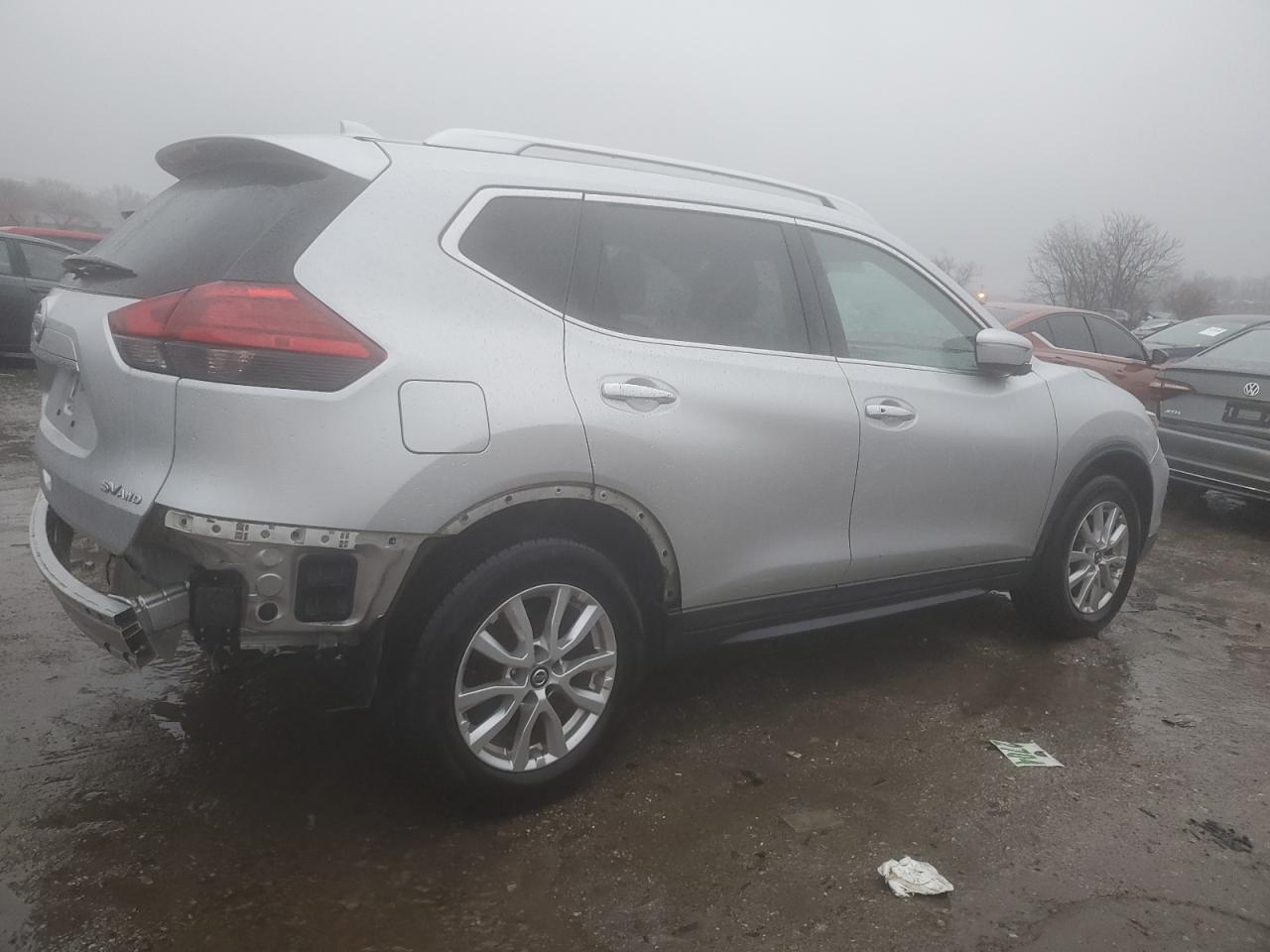 Obraz 3 z 2017 NISSAN ROGUE S 2017 z VIN KNMAT2MV3HP504753