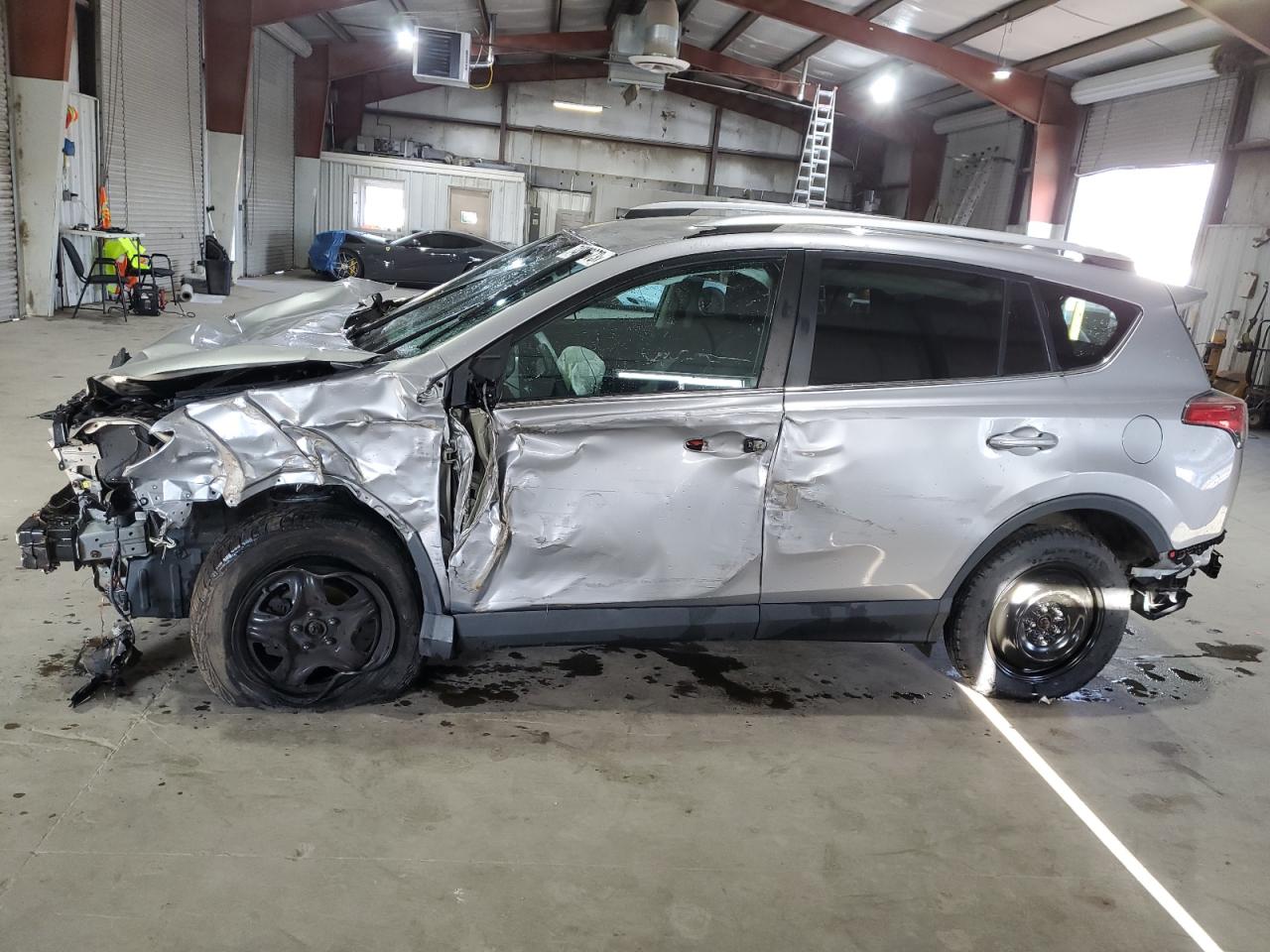 Obraz 2016 TOYOTA RAV4 LE 2016