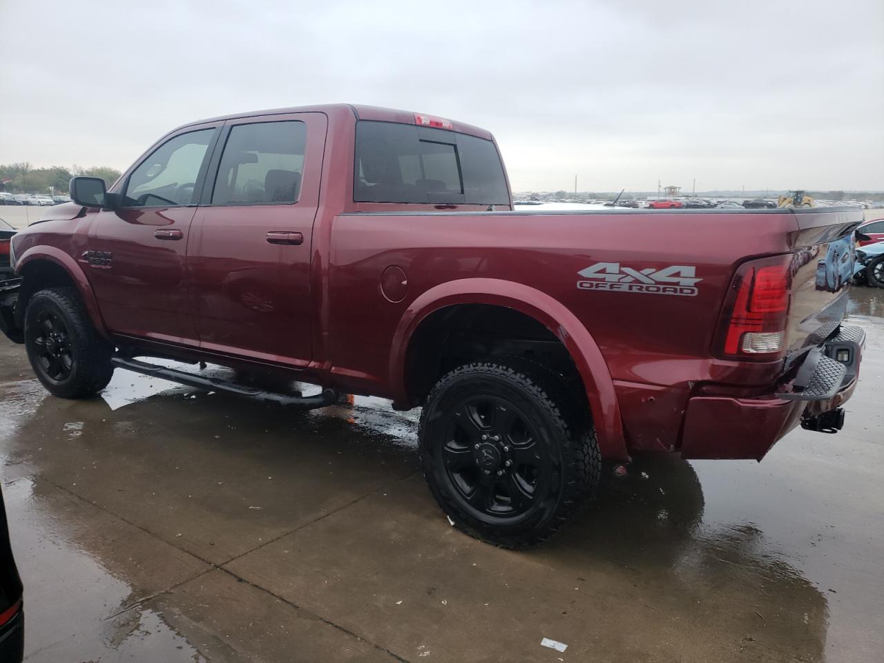 Изображение 2 2017 RAM 2500 LARAMIE 2017 с VIN 3C6UR5FL7HG586099