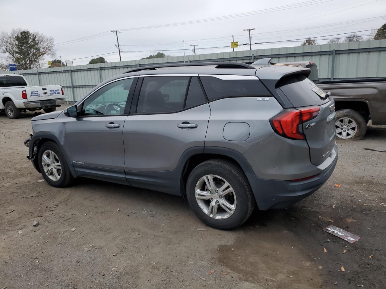 Image 2 of 2019 GMC TERRAIN SLE 2019 with VIN 3GKALMEV4KL131577
