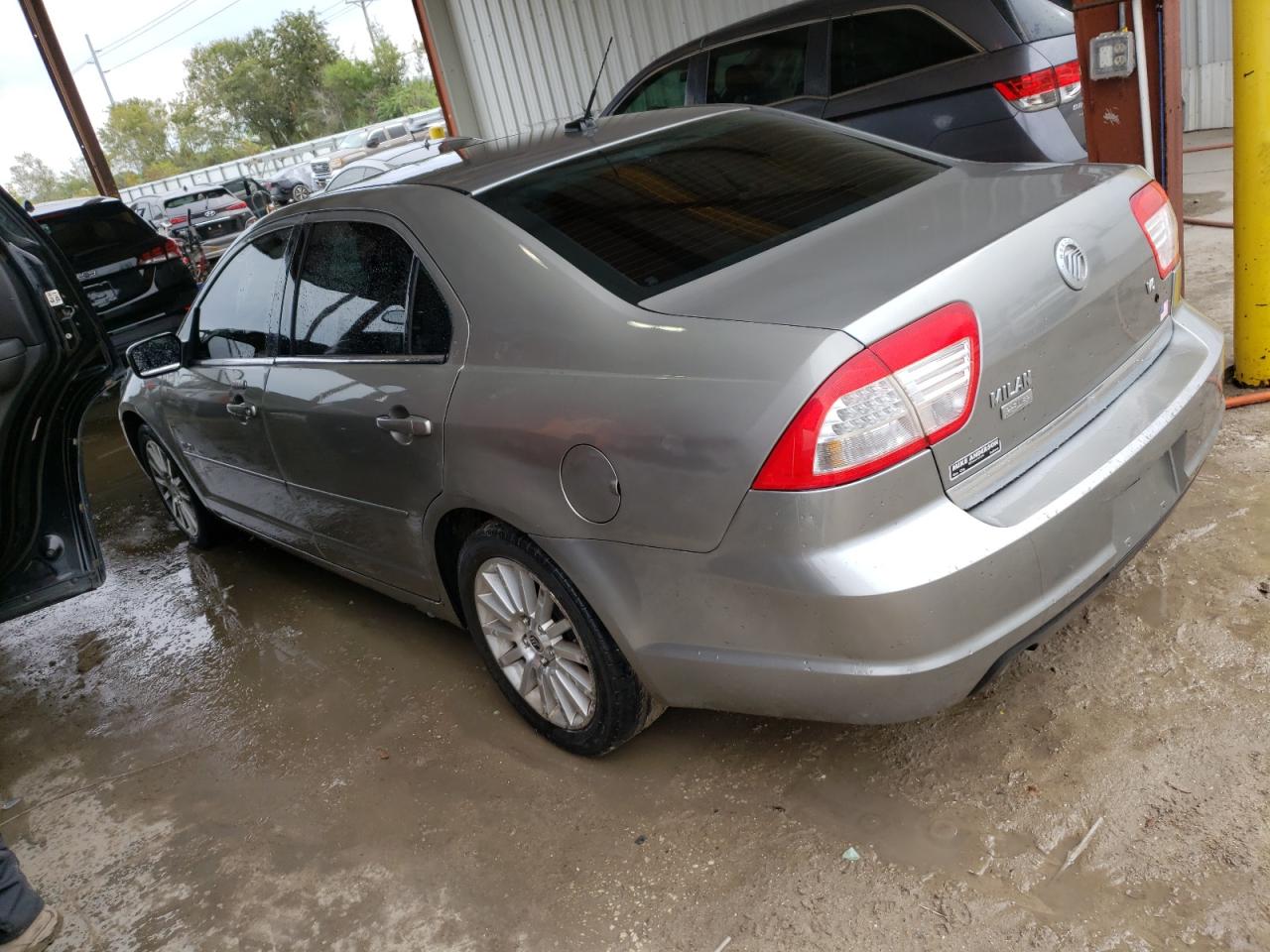 Obraz 2 z Mercury Milan Premier 2008 z VIN 3MEHM08148R665952