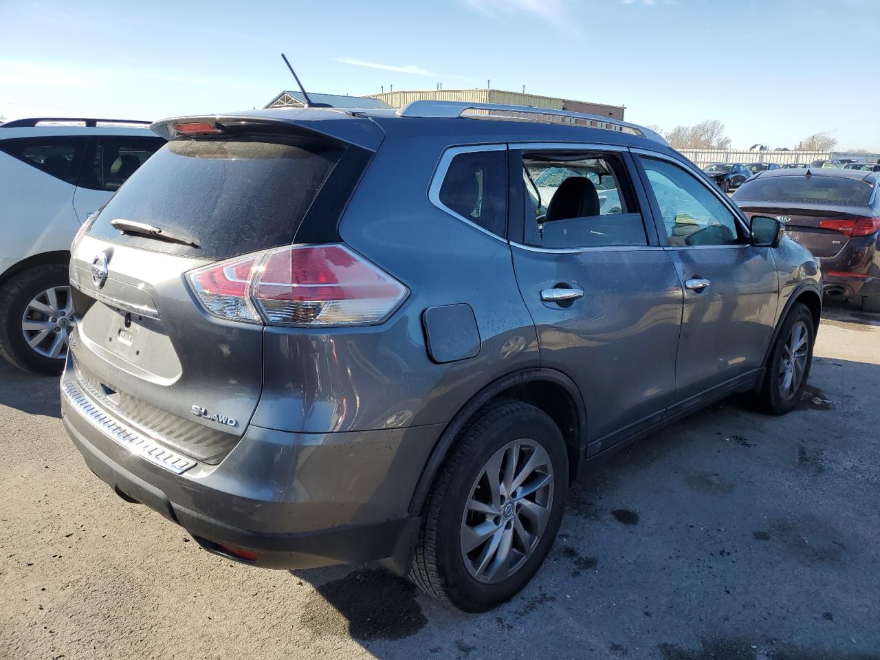 Obraz 3 z 2015 NISSAN ROGUE S 2015 z VIN 5N1AT2MV6FC913314