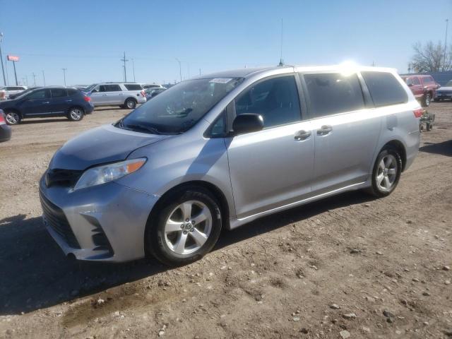 Obraz 1 z 2018 TOYOTA SIENNA L 2018 z VIN 5TDZZ3DC3JS944313