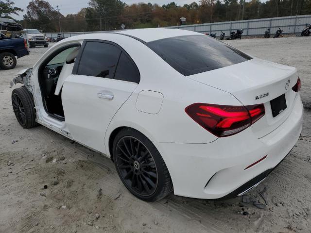 Изображение 2 2019 MERCEDES-BENZ A 220 2019 с VIN WDD3G4EBXKW028176