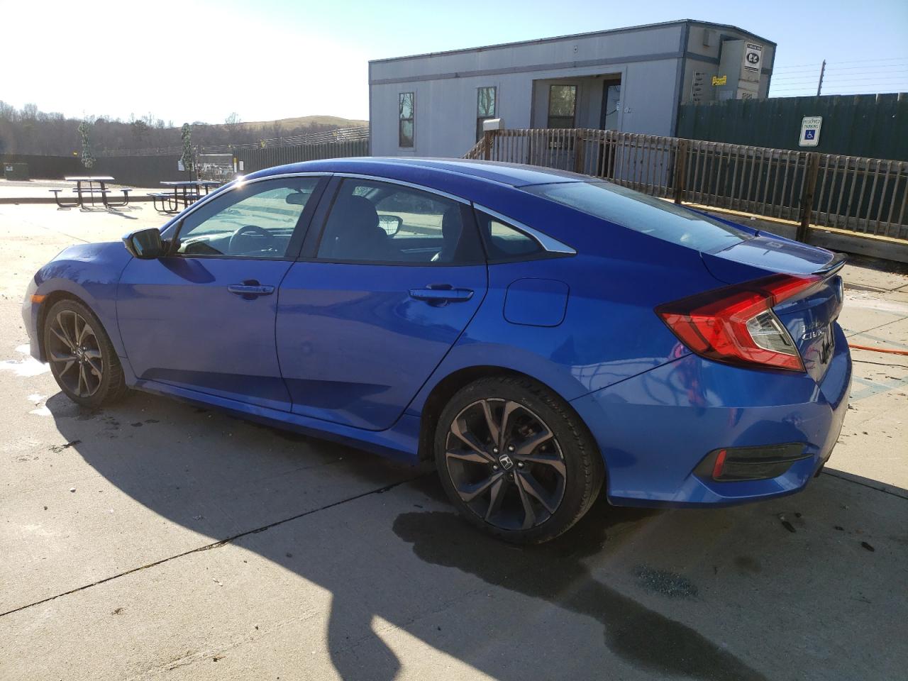 Obraz 2 z 2019 HONDA CIVIC SPORT 2019 z VIN 19XFC2F85KE022838