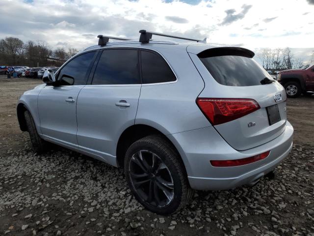 Image 2 of 2010 AUDI Q5 PREMIUM PLUS 2010 with VIN WA1LKAFP4AA085402