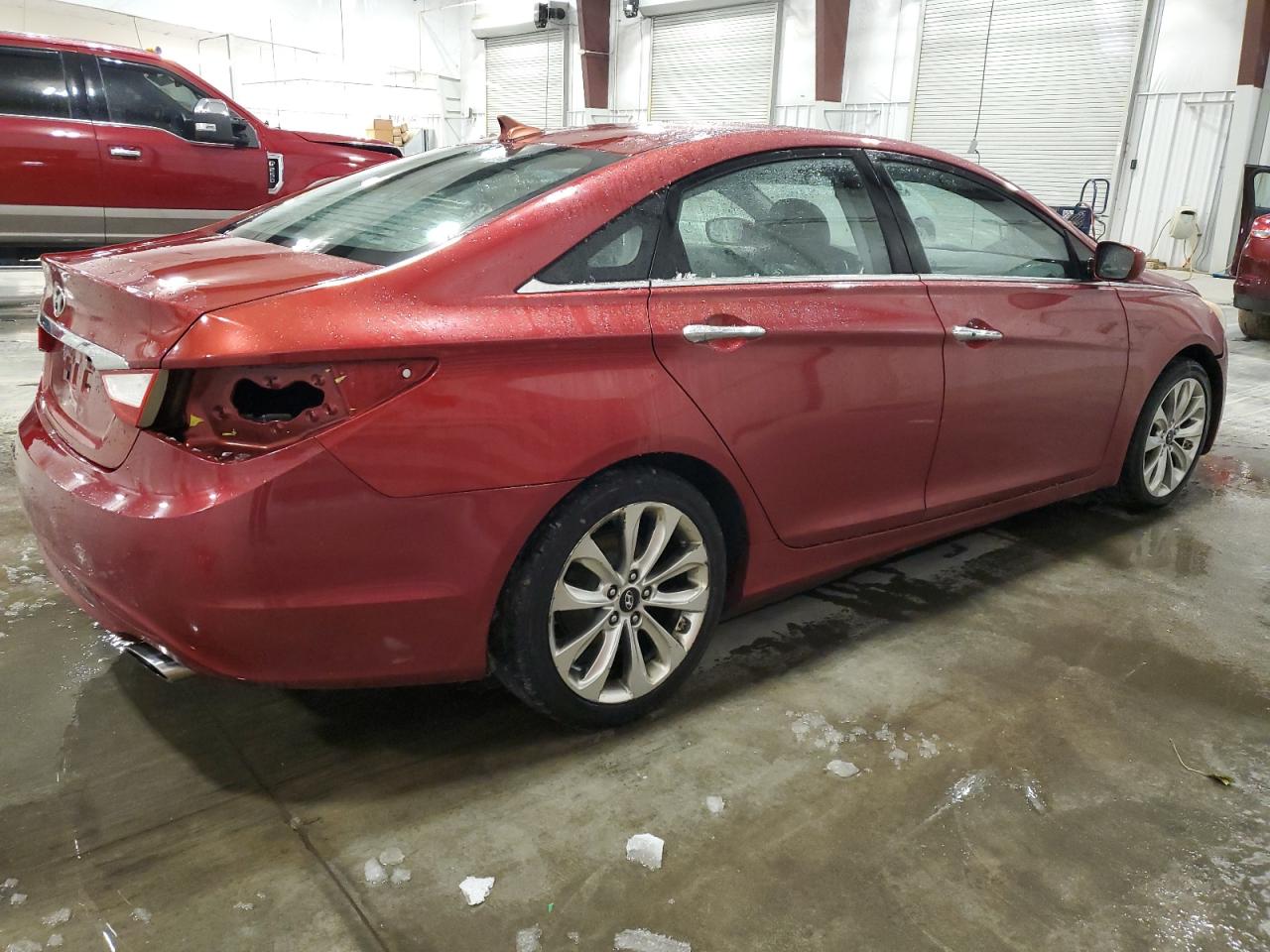 Image 3 of 2011 HYUNDAI SONATA SE 2011 with VIN 5NPEC4AC7BH211246