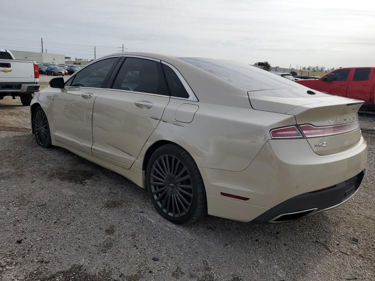 Obraz 2 z 2018 LINCOLN MKZ RESERVE 2018 z VIN 3LN6L5E90JR600200