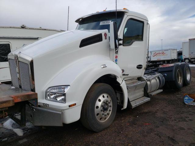 Image 2 of 2022 KENWORTH CONSTRUCTION T880 2022 with VIN 1XKZD49X6NJ481849