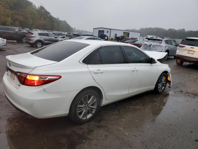 Image 3 of 2015 TOYOTA CAMRY LE 2015 with VIN 4T1BF1FK9FU910037