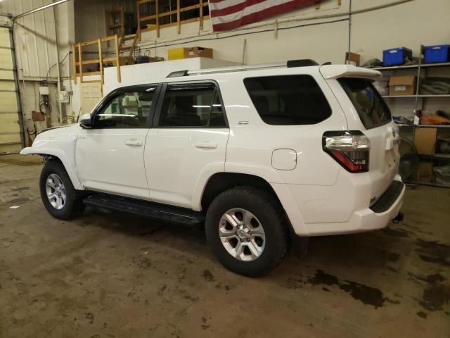 Изображение 2 2021 TOYOTA 4RUNNER SR5/SR5 PREMIUM 2021 с VIN JTEMU5JR0M5914088