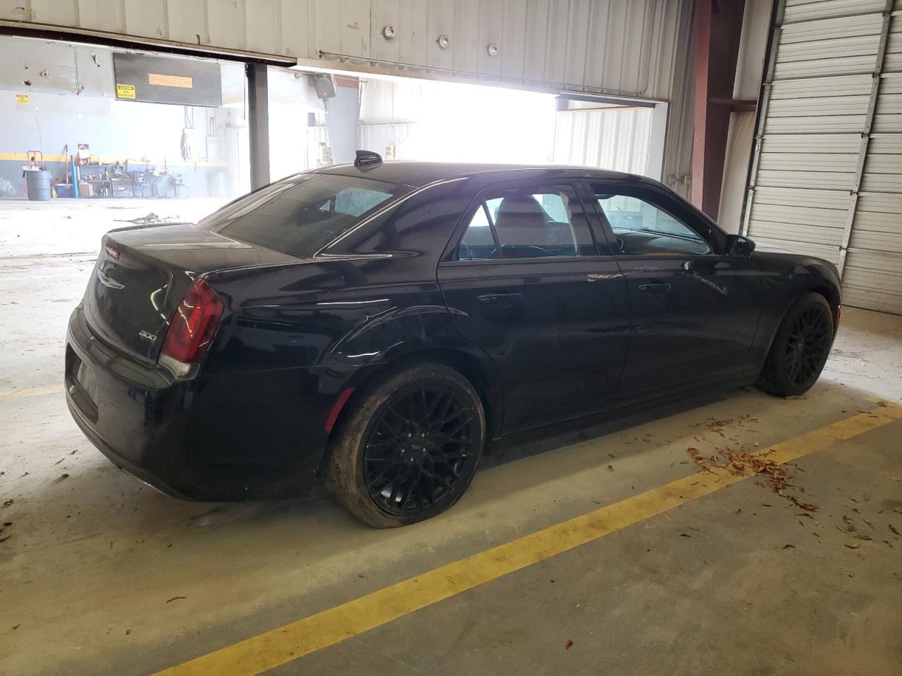 Image 3 of 2017 CHRYSLER 300 LIMITED 2017 with VIN 2C3CCAAG1HH647489