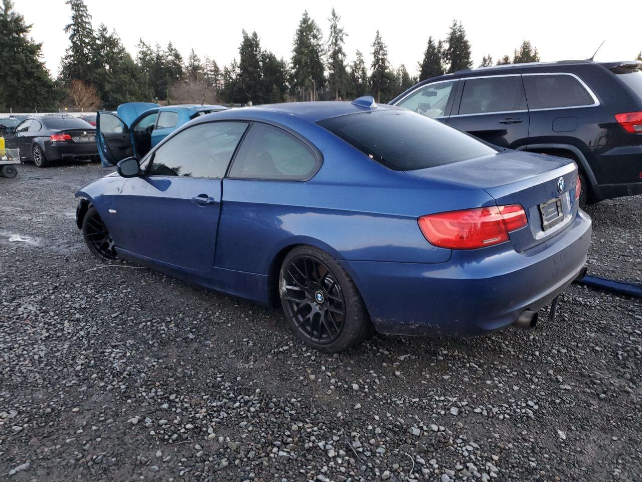 Image 2 of 2011 BMW 335 I 2011 with VIN WBAKG7C58BE264042