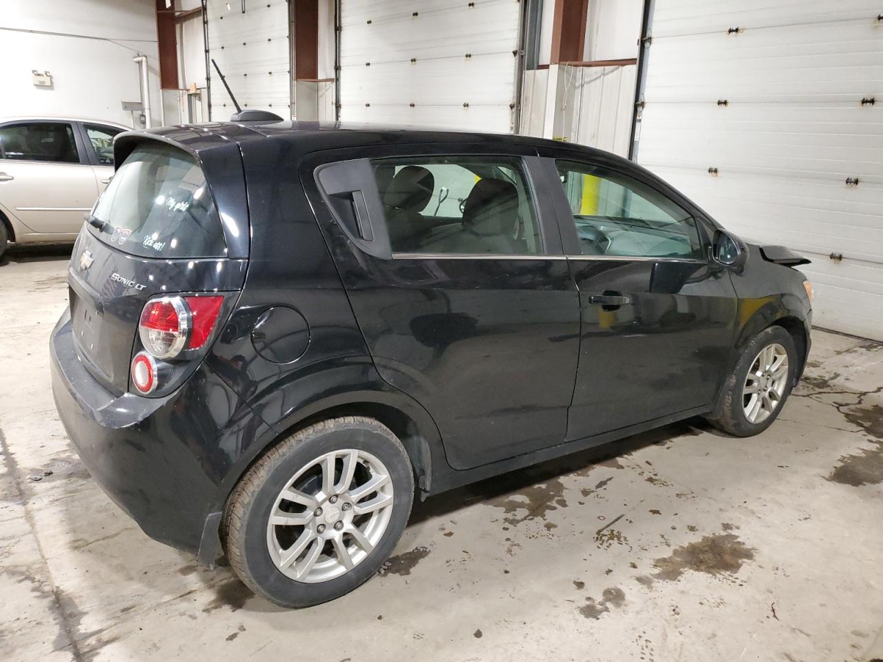 Image 3 of 2016 CHEVROLET SONIC LT 2016 with VIN 1G1JC6SG0G4177409