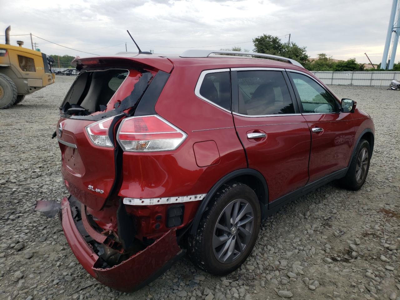 Image 3 of 2016 NISSAN ROGUE S 2016 with VIN KNMAT2MV7GP669977
