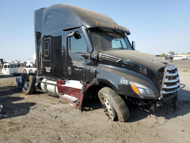 2021 FREIGHTLINER CASCADIA 126  2021 image