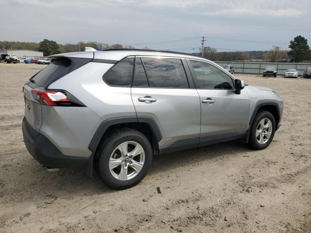 Image 3 of 2020 TOYOTA RAV4 XLE 2020 with VIN 2T3RWRFV9LW073428