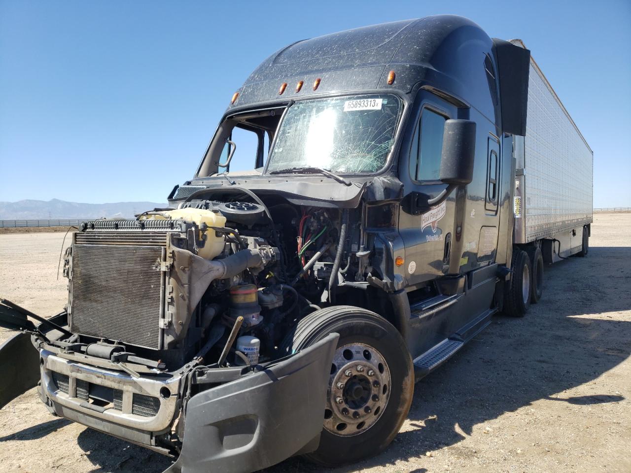 Изображение 2 2015 FREIGHTLINER CASCADIA 125  2015 с VIN 3AKJGLD5XFSFK5016