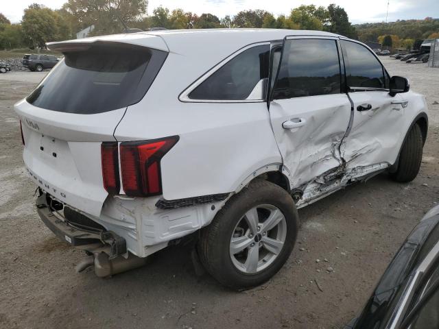 Image 3 of 2022 KIA SORENTO LX 2022 with VIN 5XYRG4LC4NG137363