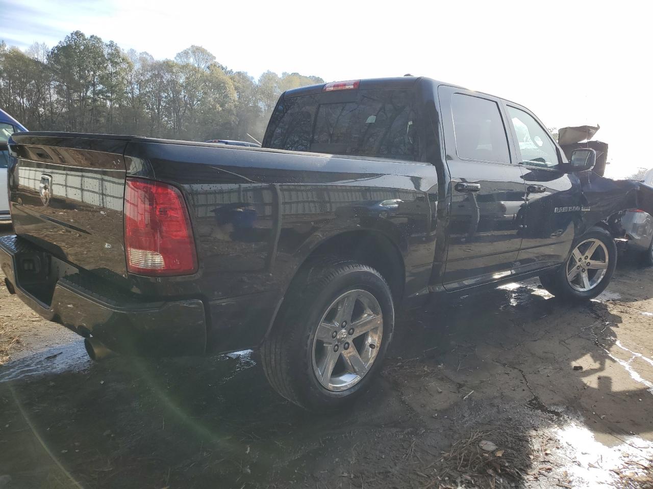 Image 3 of 2011 DODGE RAM 1500  2011 with VIN 1D7RB1CTXBS614757