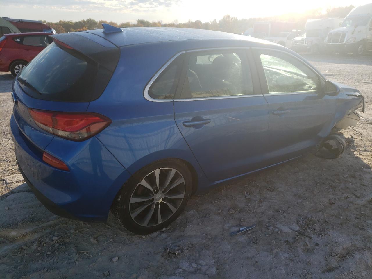 Image 3 of 2018 HYUNDAI ELANTRA GT  2018 with VIN KMHH35LE6JU060725