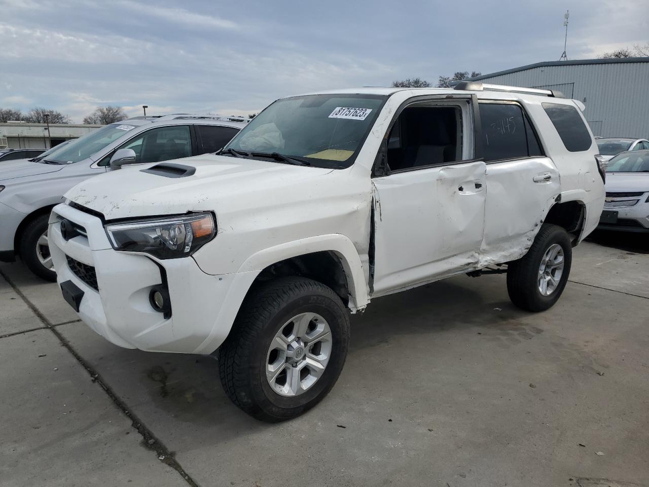 Obraz 2016 TOYOTA 4RUNNER SR5 2016