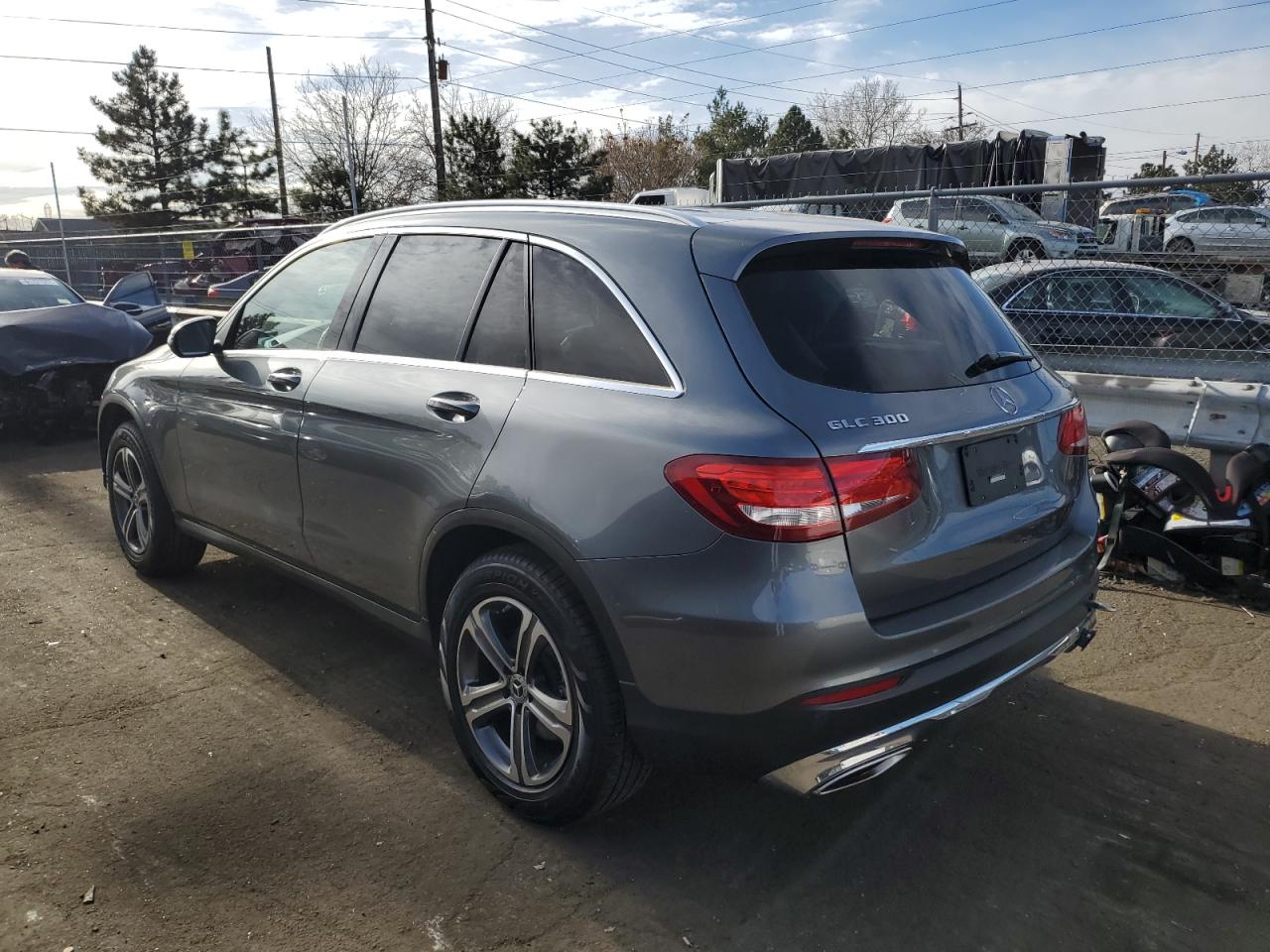 Image 2 of 2017 MERCEDES-BENZ GLC 300 4MATIC 2017 with VIN WDC0G4KB4HV002893