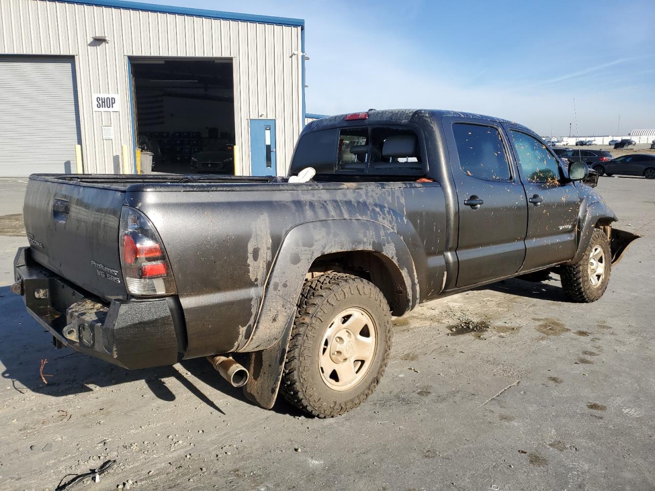 Obraz 3 z 2010 TOYOTA TACOMA DOUBLE CAB PRERUNNER LONG BED 2010 z VIN 3TMKU4HN6AM026654