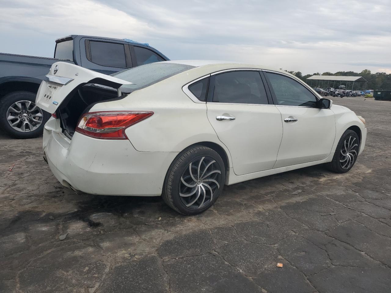 Obraz 3 z 2013 NISSAN ALTIMA 2.5 2013 z VIN 1N4AL3AP5DC276435