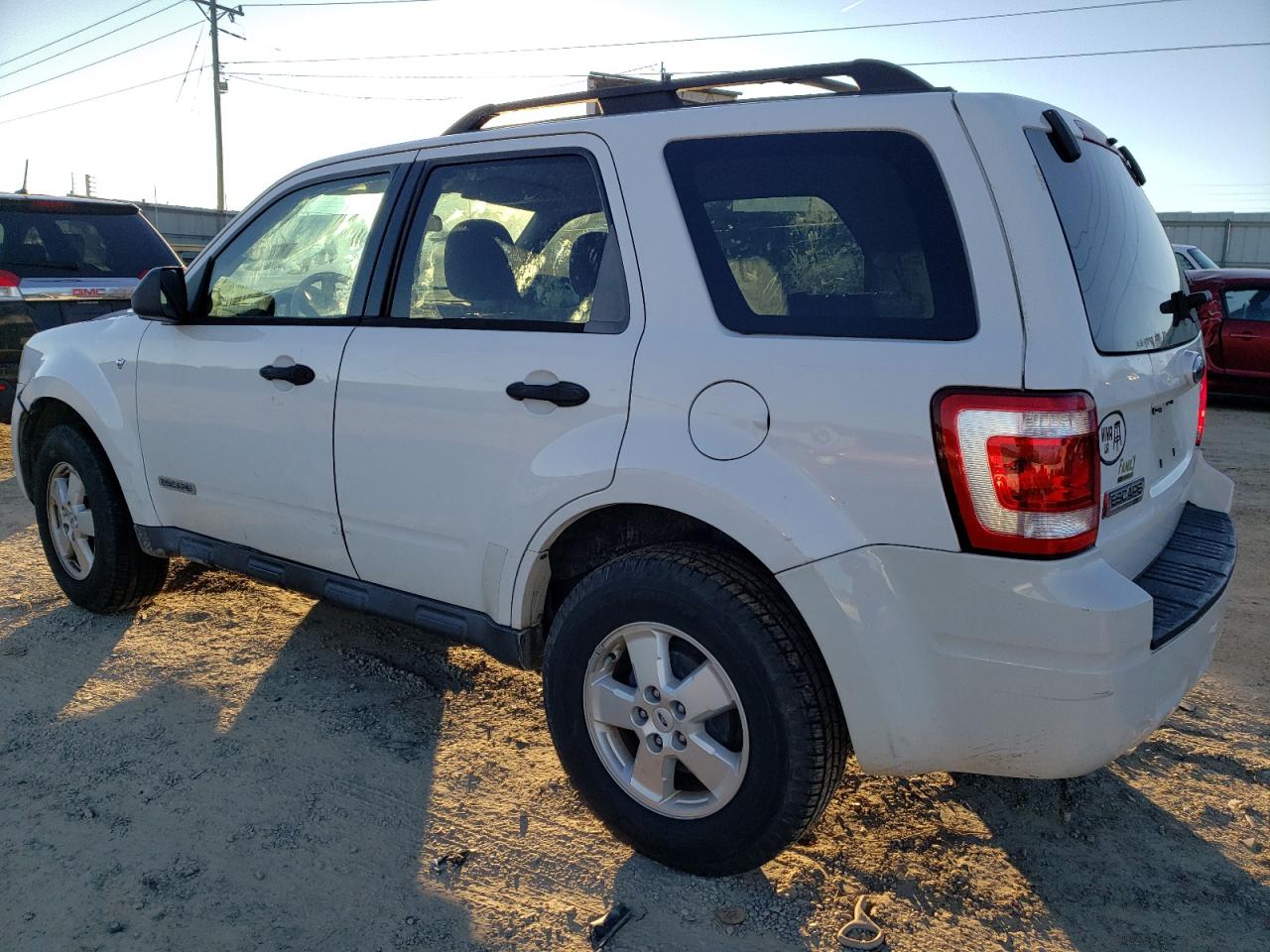 Image 2 of 2008 FORD ESCAPE XLT 2008 with VIN 1FMCU931X8KC93573