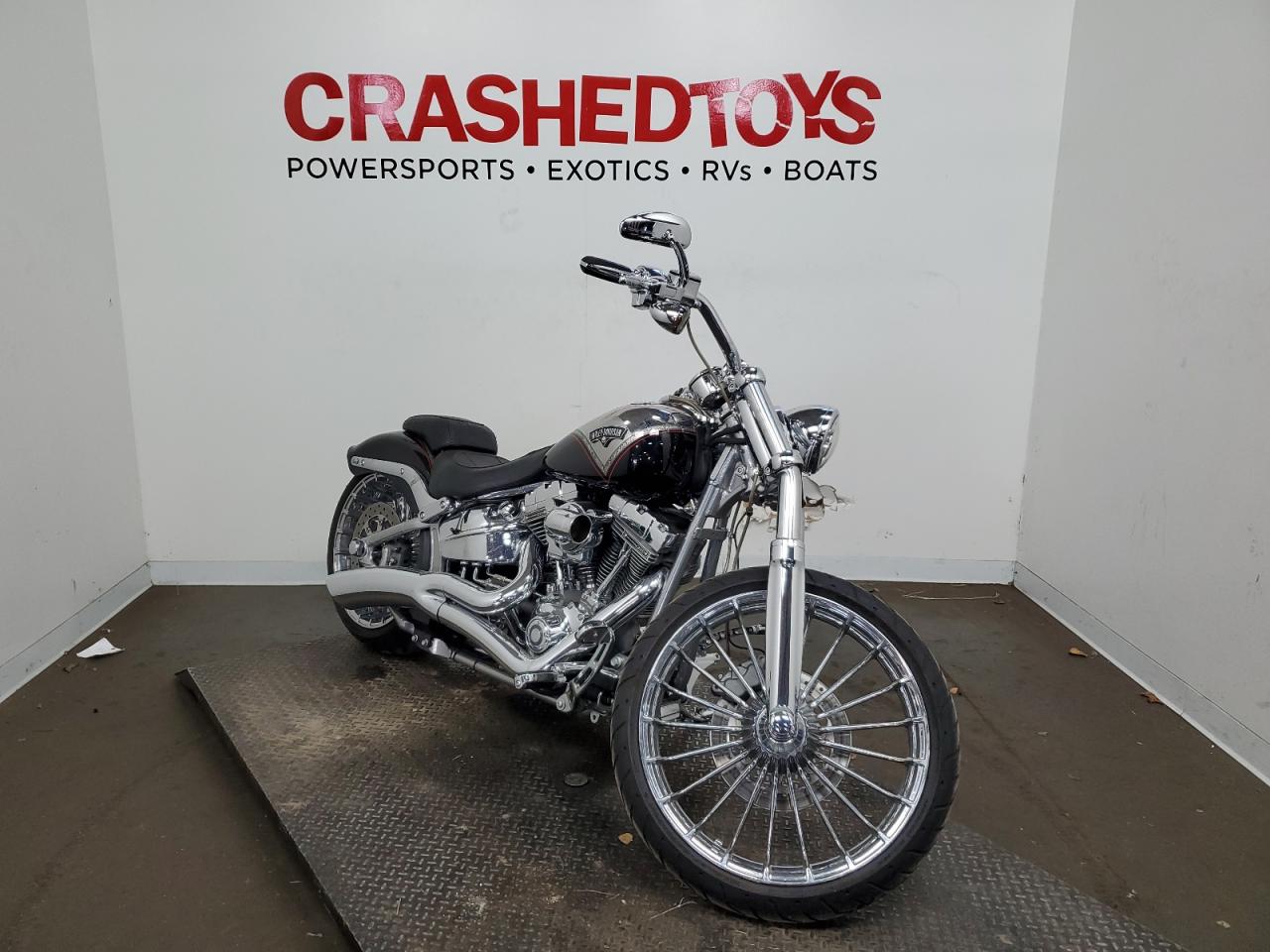 Obraz 1 z 2013 HARLEY-DAVIDSON FXSBSE CVO BREAKOUT 2013 z VIN 1HD1TD916DB952248