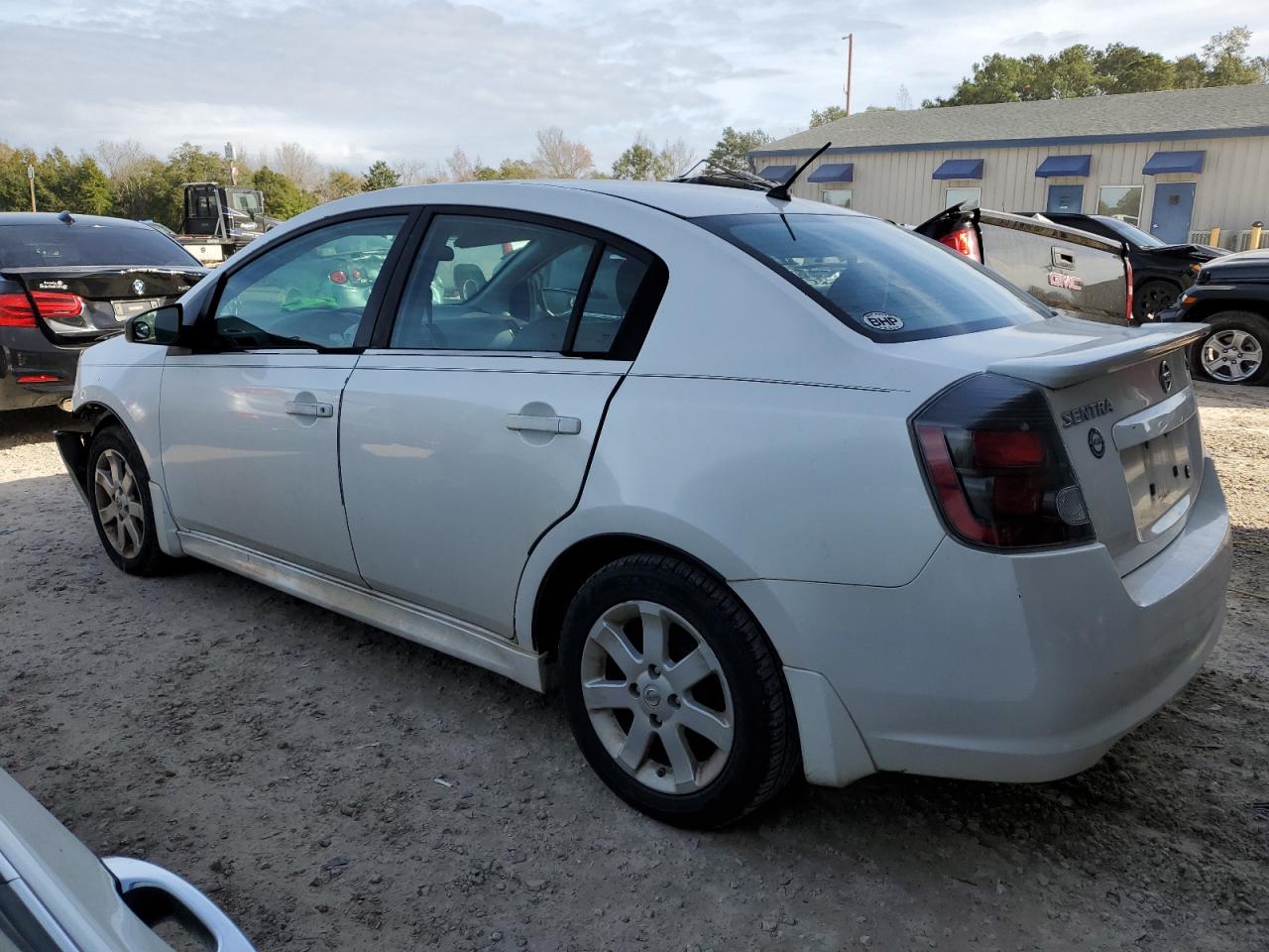 Image 2 of 2011 NISSAN SENTRA 2.0 2011 with VIN 3N1AB6AP2BL646100