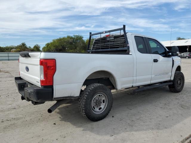 Obraz 3 z 2017 FORD F250 SUPER DUTY 2017 z VIN 1FT7X2B67HEC10858