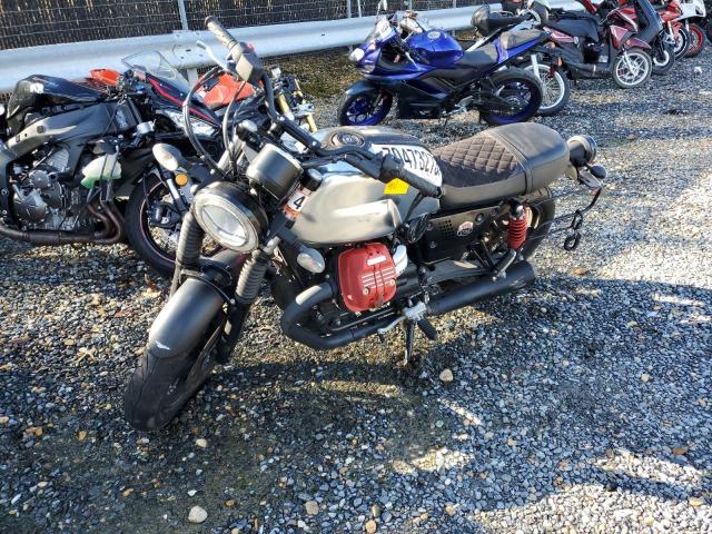 Image 2 of 2020 MOTO GUZZI V7 III 2020 with VIN ZGULDU023LM000241
