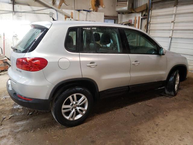 Image 3 of 2012 VOLKSWAGEN TIGUAN S 2012 with VIN WVGAV7AX2CW551439