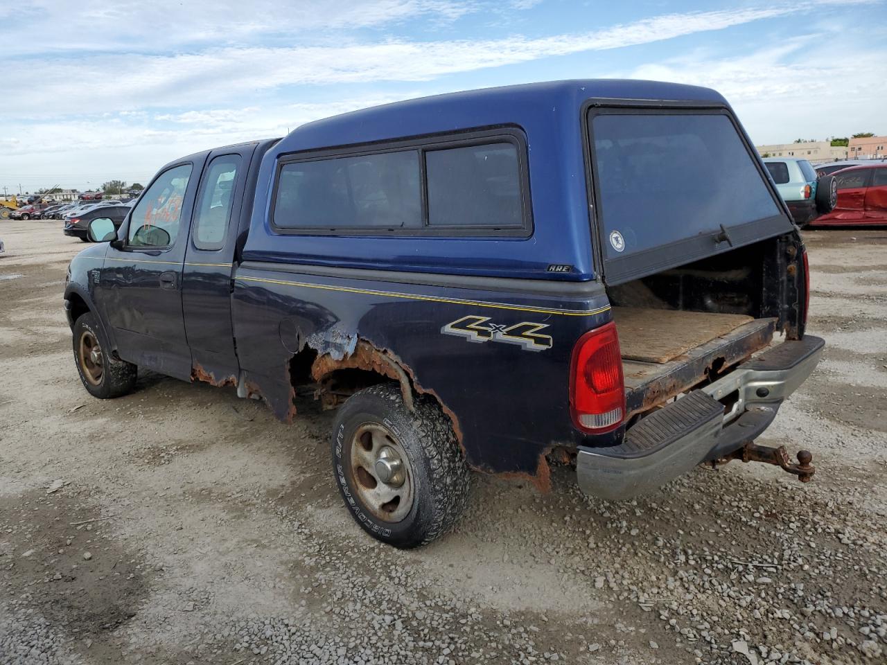 Изображение 2 2003 FORD F150  2003 с VIN 2FTRX18W83CA59330