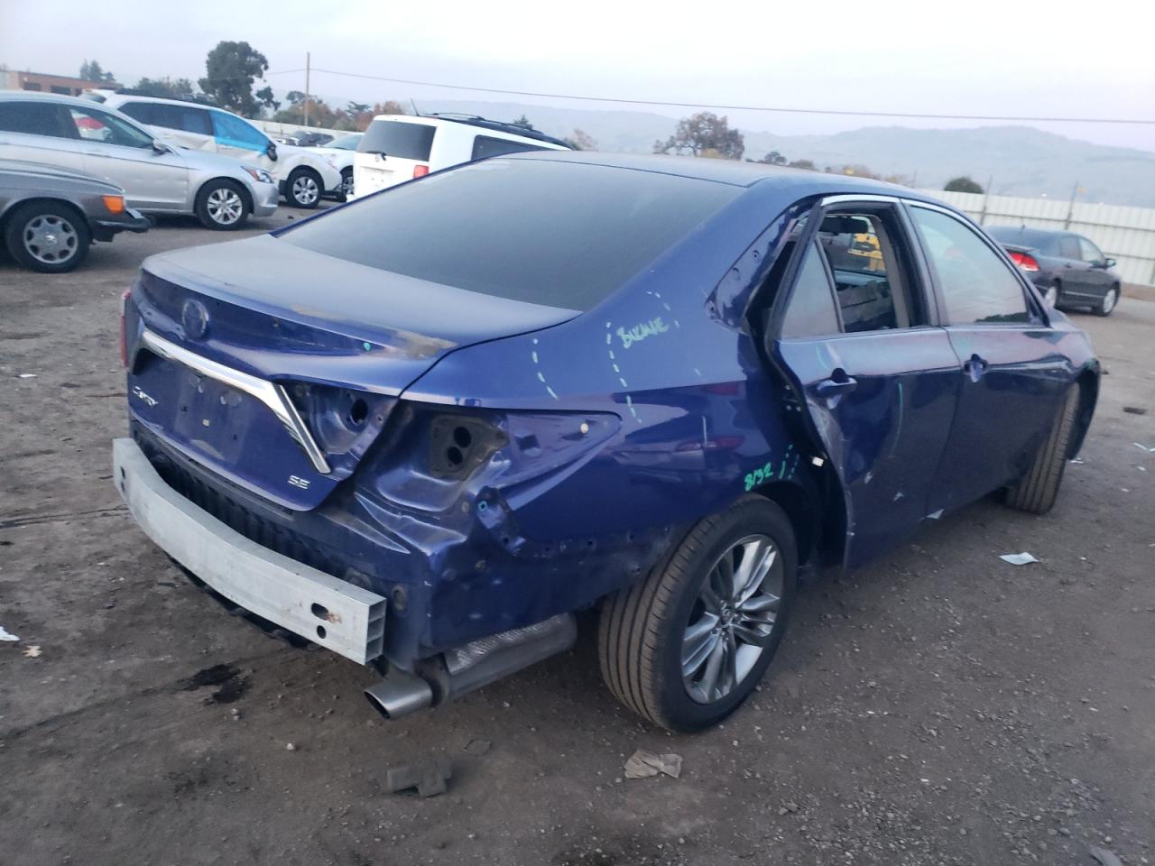 Obraz 3 z 2015 TOYOTA CAMRY LE 2015 z VIN 4T1BF1FK7FU893173