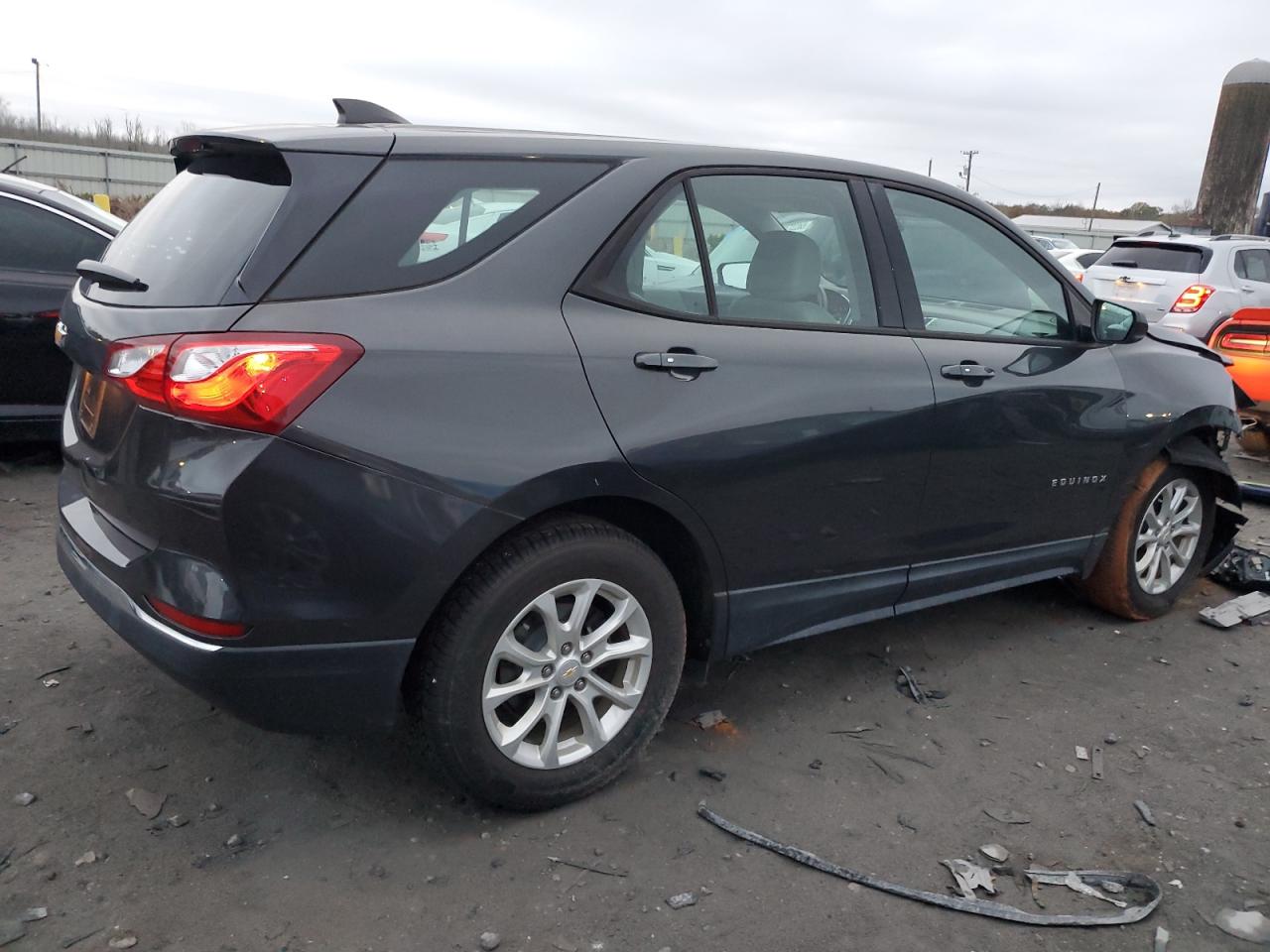 Изображение 3 2018 CHEVROLET EQUINOX LS 2018 с VIN 2GNAXHEVXJ6158204
