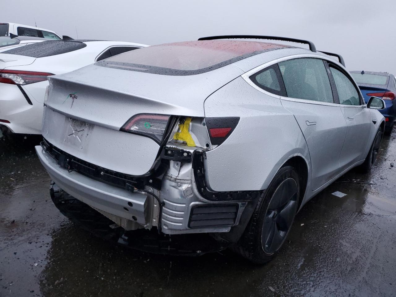 Obraz 3 z 2017 TESLA MODEL 3  2017 z VIN 5YJ3E1EA5HF000062