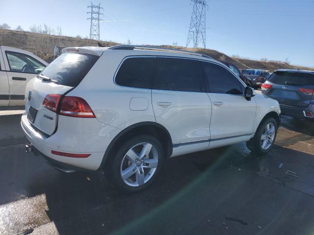 Image 3 of 2011 VOLKSWAGEN TOUAREG HYBRID 2011 with VIN WVGFG9BP6BD002301